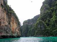 💦🏝 หมู่เกาะพีพี ไปให้ครบแล้วจะรู้ว่าสวยขนาดไหน