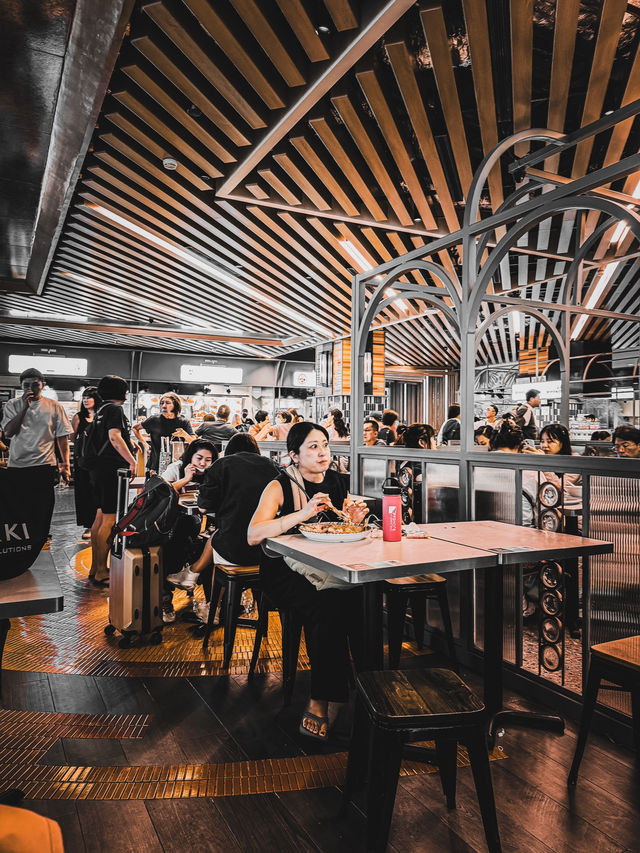 🇸🇬 Budget friendly local food only in Food Republic