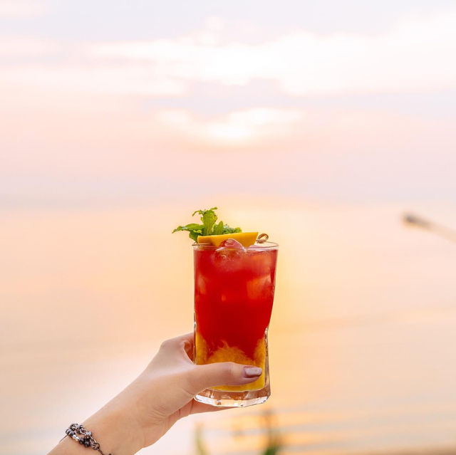 Renaissance Pattaya Resort & Spa 
