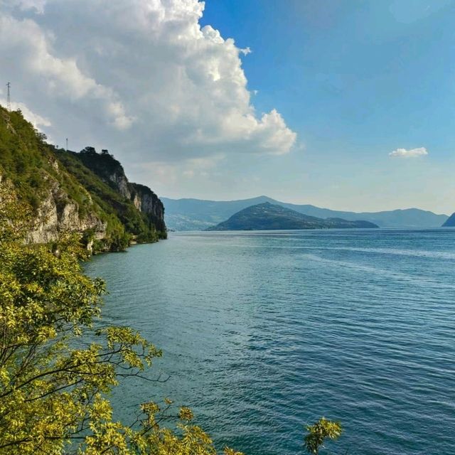 Italy's Beautiful Lake