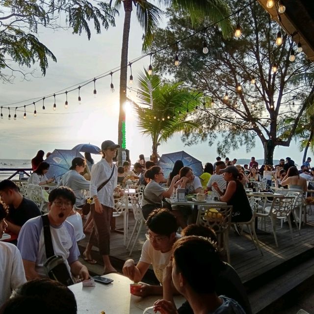 Tanjung Aru Beach ~ Kota Kinabalu's Coastal Gem