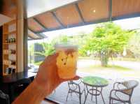 คาเฟ่สุดเท่คุมโทนสีดำ เขาใหญ่