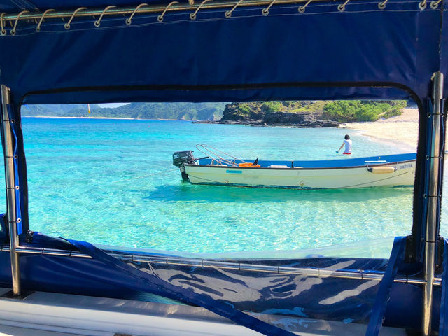 【沖縄】座間味島からすぐ！透き通った海の嘉比島🏝️