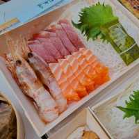 พากินซาซิมิที่ Taipei Fish Market