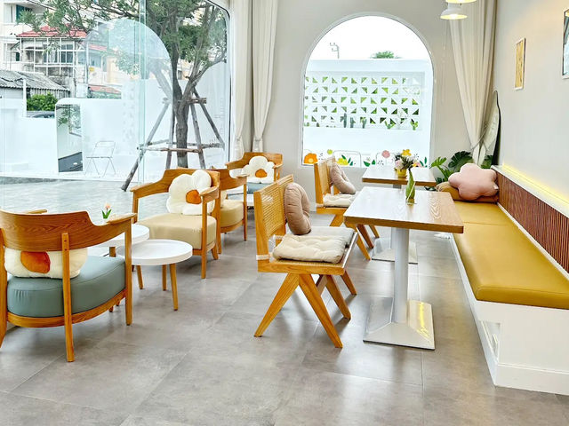 Wintersweet Café คาเฟ่บางปู