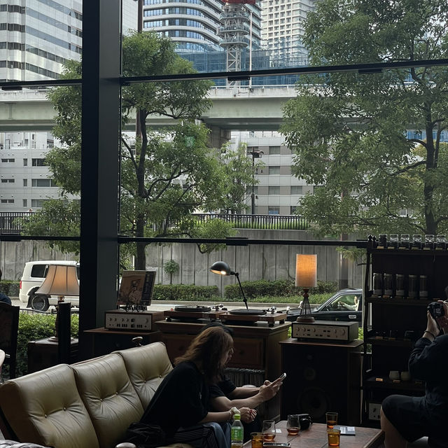 BEST! coffee shop in Osaka “GLITCH”