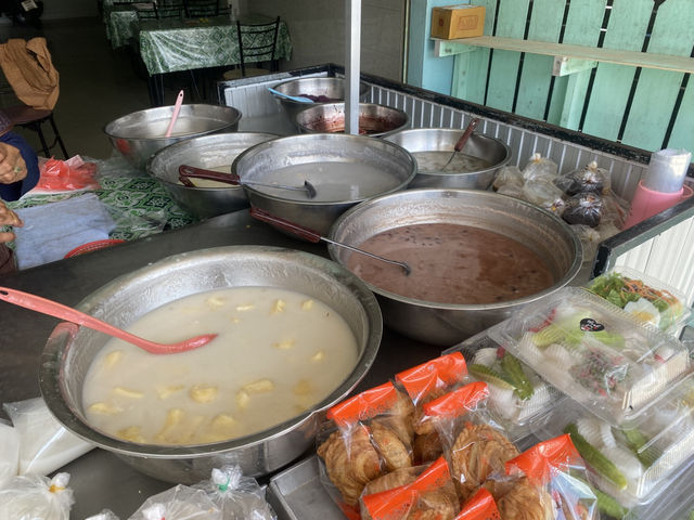 ร้านขนมหวาน สายบุรี
