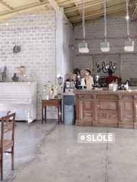 Slole Cafe & Garden📷📹