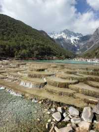ตะลุยภูเขาหิมะมังกรหยก (Jade Dragon Snow Mountin)