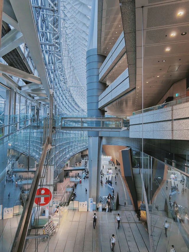 景點推薦：東京國際論壇——現代建築與多元文化的交匯地