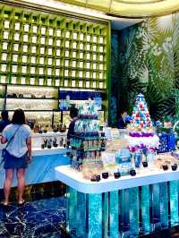คาเฟ่อวกาศ Oort Cloud Tea Room