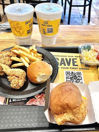 [Austin Food Review] Golden chick-Gà rán vàng🍗