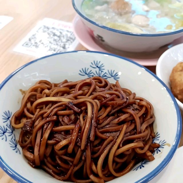 Flavors of a Thousand Miles: Discovering Culinary Treasures at 千里香餐室 Rasa Ribuan