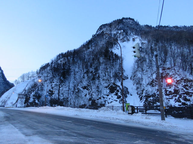 🇯🇵 北海道絕美溫泉區冰瀑祭❄️🧊