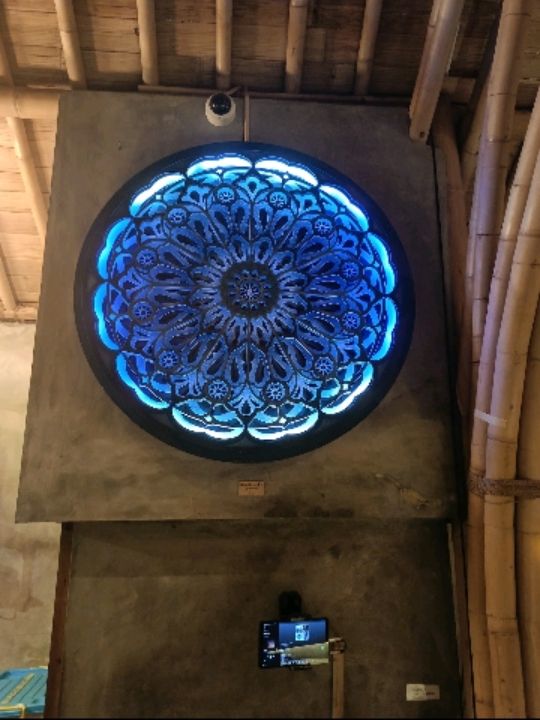 Mudra, a psychedelic wonderland of a restaurant in Ubud