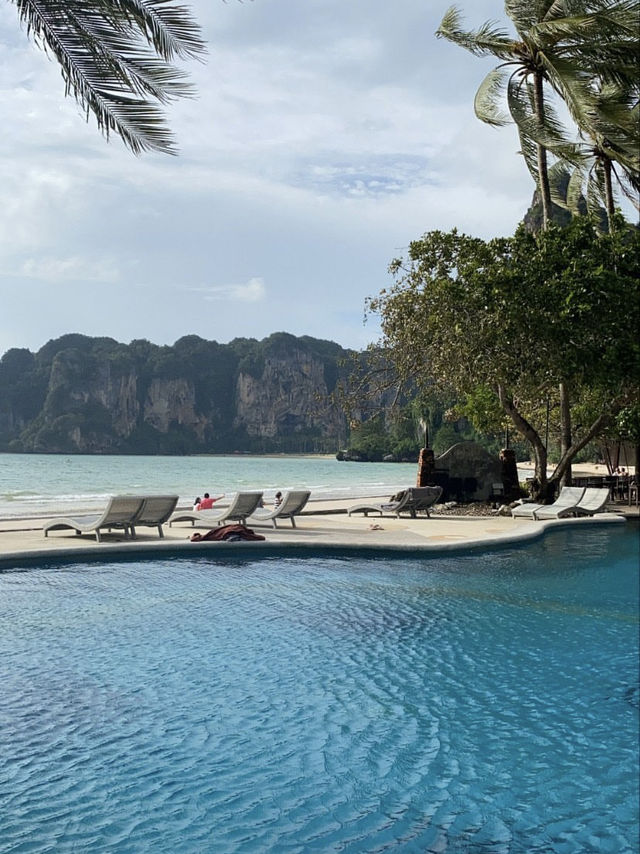 หาดไร่เลย์ กระบี่ หนีร้อน