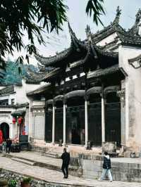 Longchuan Hu Clan Ancestral Hall: A Masterpiece of Jiangnan’s Heritage