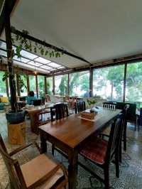 ร้านต้นแจง คาเฟ่ วิวทะเล บรรยากาศดี