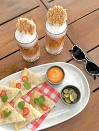 Shaloba by the sea (Pattaya) 