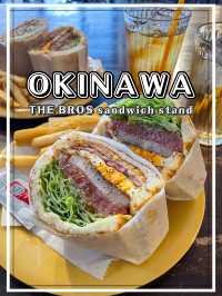 【沖縄】恩納村 ビーチへ行く前に断面萌えのサンドイッチを