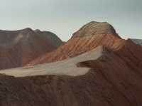 Xinjiang – Where Blossoms Whisper Through Ancient Valleys 