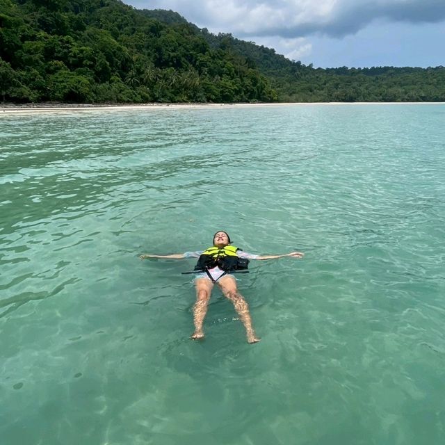 เมืองรองแต่ความสวยไม่รอง เกาะกูดมันกู๊ดจริง 