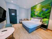 "Smart Stays, Smooth Transfers – Your Budget Gateway Near KLIA"