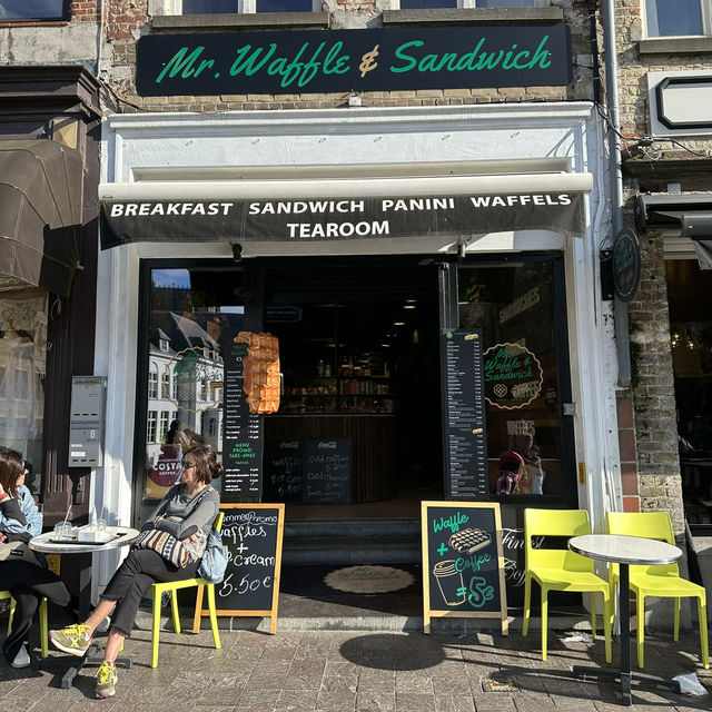 Having something sweet in Mr Waffle & Sandwich