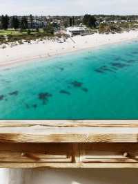 🏝️ Coastal Charm Unleashed: Fall in Love with Cottesloe Beach, Perth! 🌅🌊