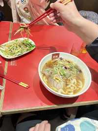 羅東夜市-好運牛湯麵！