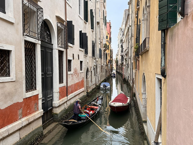 🇮🇹【Venezia／ヴェネツィア】 絵になる風景が続く、水の都