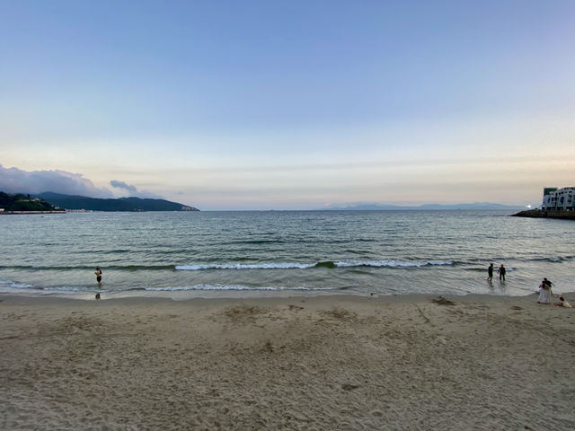 深圳南澳第一沙灘✨🏖️ 體驗海灘的樂趣與自然美景🌊