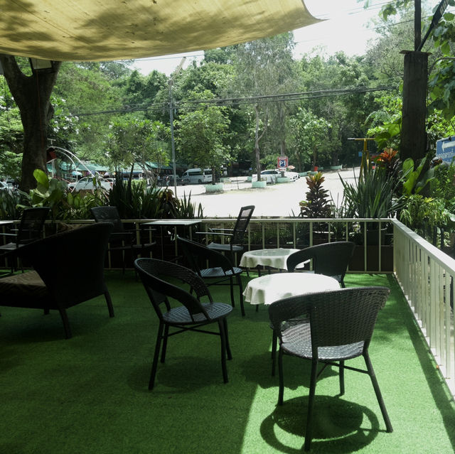  Cup Fine Day Coffee & Cuisine ก่อนขึ้นดอยคำ