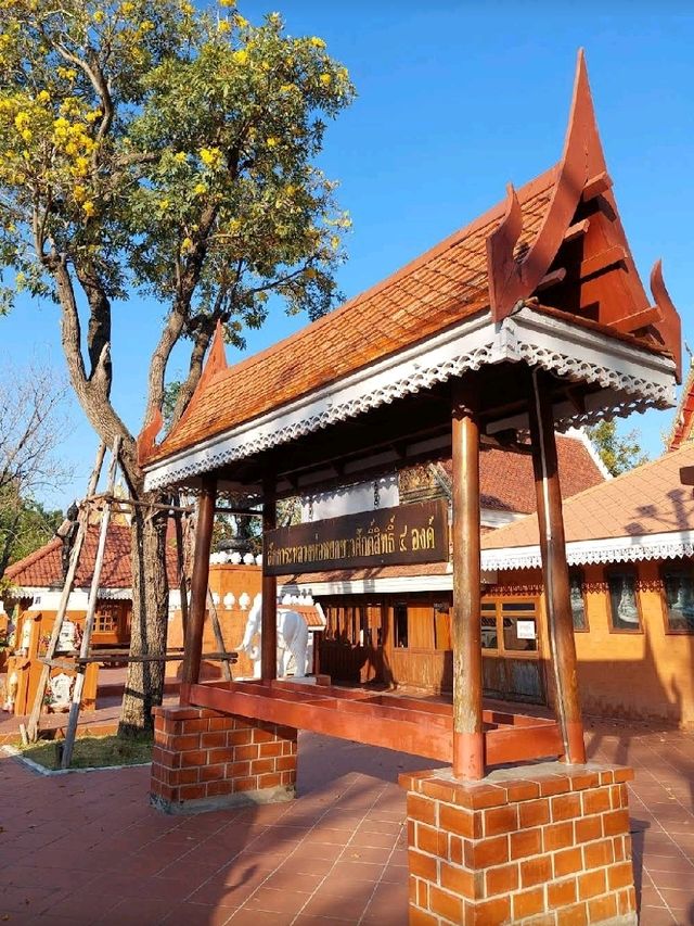 วัดผาสุกมณีจักร ปากเกร็ด นนทบุรี
