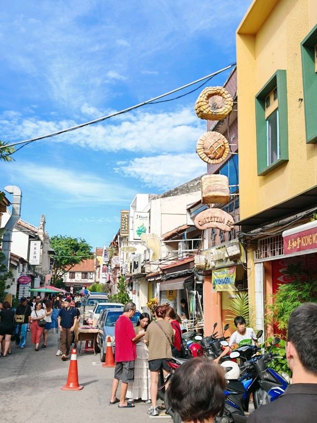 🌞 A Serene Morning Stroll at Jonker Street, Melaka 🇲🇾