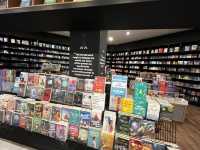 📚 BookXcess @ Gurney Paragon – Malaysia’s Most Scenic Bookstore