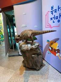 실내 탐험이 즐거운 고성공룡박물관🦖