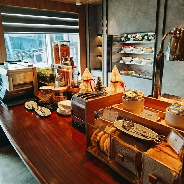 香港機場貴賓室：Plaza Premium Lounge Gate 35，舒適尊享體驗