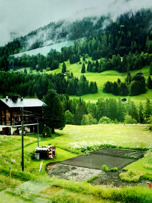 Täsch: “Affordable Gateway to Zermatt with Seamless Train Access