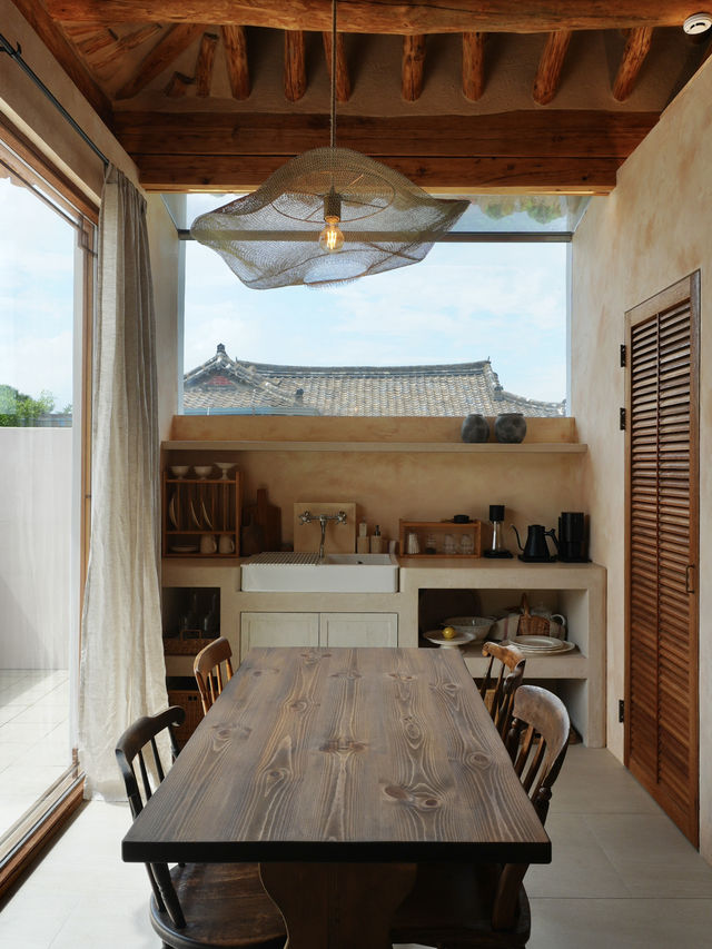 미술관을 닮은 경주 신상 한옥 스테이🏡