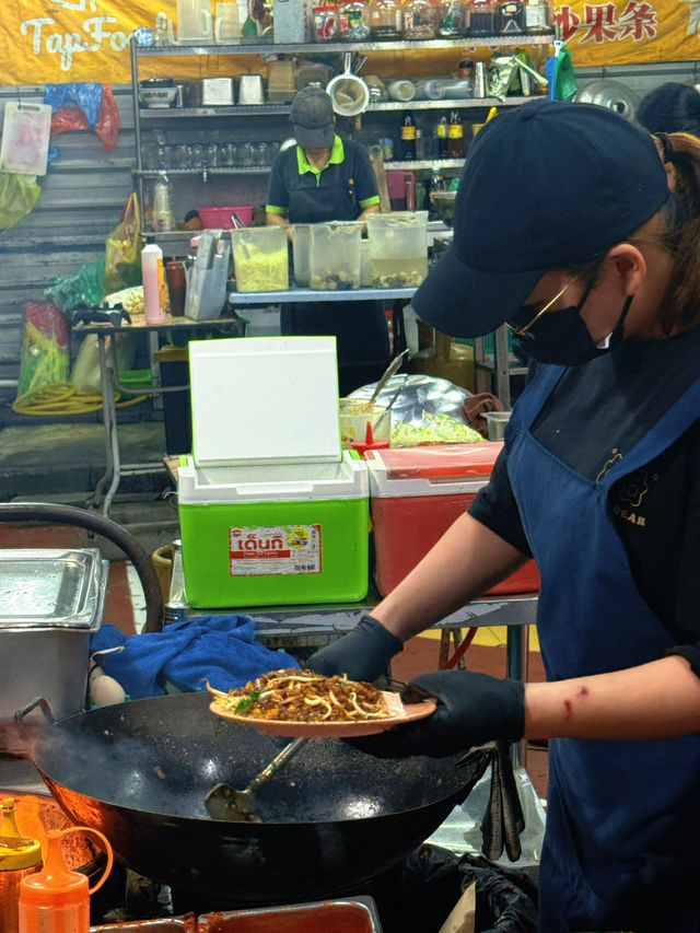 Penang Char Kway Teow, An Irresistible Delight for the Taste Buds