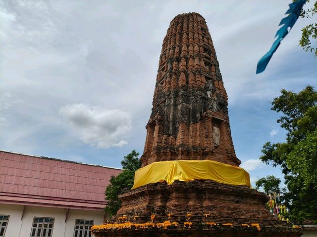อยากปลดหนี้ต้อง วัดปรางค์หลวง นนทบุรี