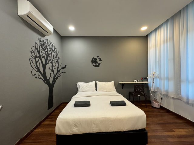 🏠 Batman-Themed Duplex at 1Medini – Fun & Spacious Stay for Big Families