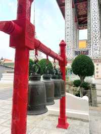 A Peaceful Morning at the Temple of Dawn (Wat Arun)