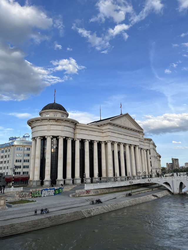 🇲🇰 Skopje Travel Guide – What to See, Eat & Know in North Macedonia's Capital