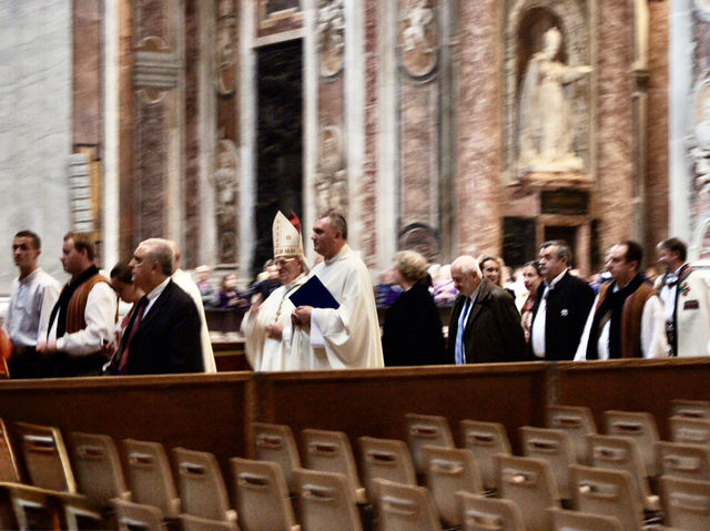 ⛪ Majestic and Moving: Saint Peter’s Basilica Experience