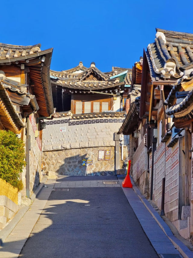 Seoul’s Hidden Gem: Bukchon Hanok Village