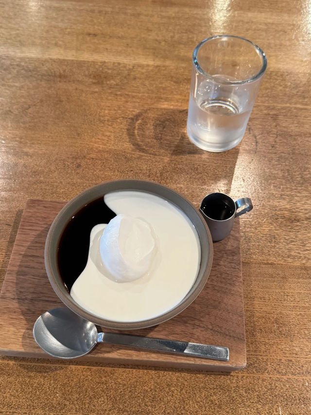 🌿 Tas Yard – Sendagaya’s Cozy California‑Style Café