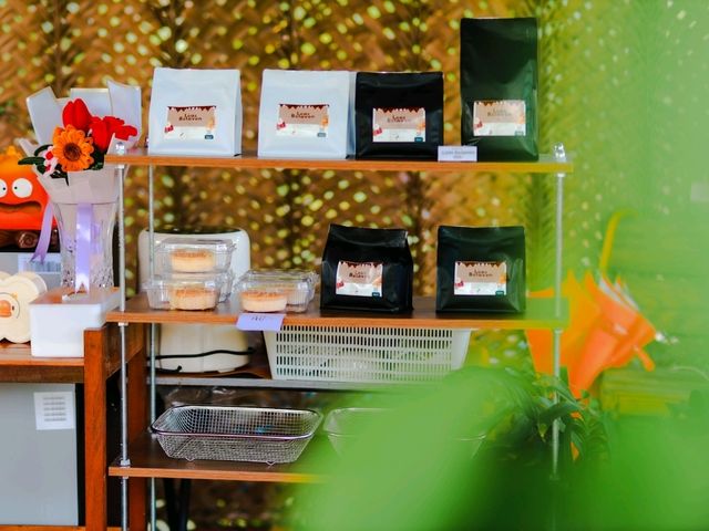 Vegcoff Cafe & Farm 