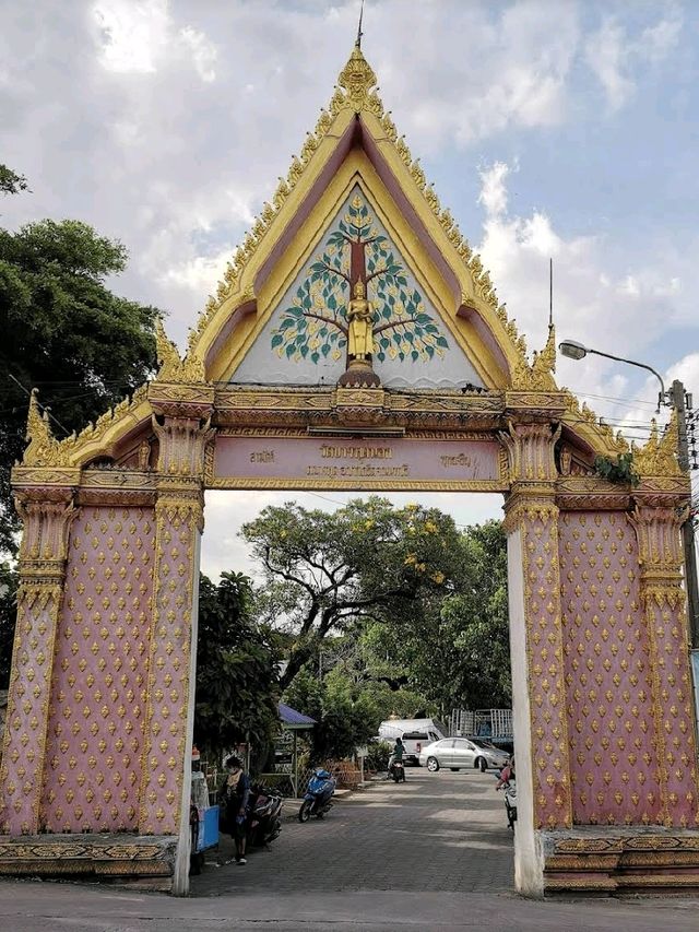 วัดบางพูดนอก ไหว้พระ ปากเกร็ด นนทบุรี 